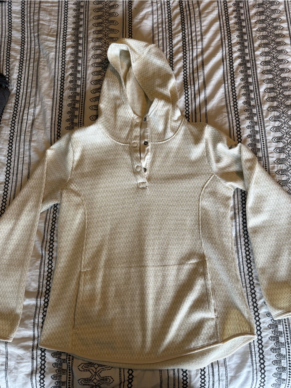Columbia Cream Long-Sleeve Hooded hoodie
